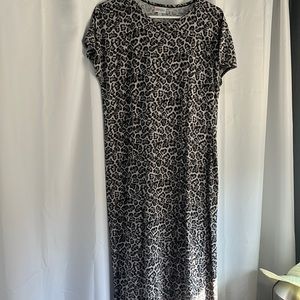 Short sleeve long dress